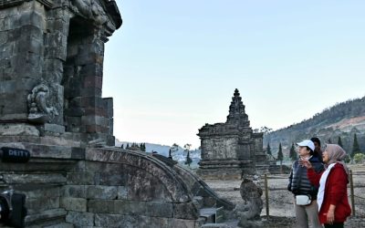 Kunjungi Dieng, Ketua DPR RI Puan Maharani Nikmati Hawa Dingin dan Fenomena Embun Es